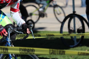 中国足球球员伤病历史与场上技术动作选择的关系，足球运动员伤